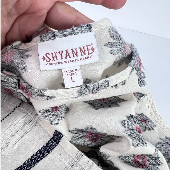 Shyanne Western Tank Top Button Down Lace Embroidered Floral Stripe Large - Picture 7 of 10